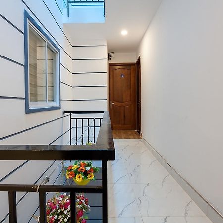 Auhome Minimalist Apartment Хошимін Екстер'єр фото