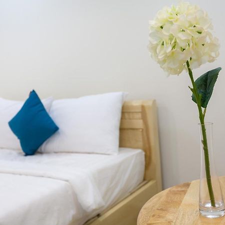 Auhome Minimalist Apartment Хошимін Екстер'єр фото