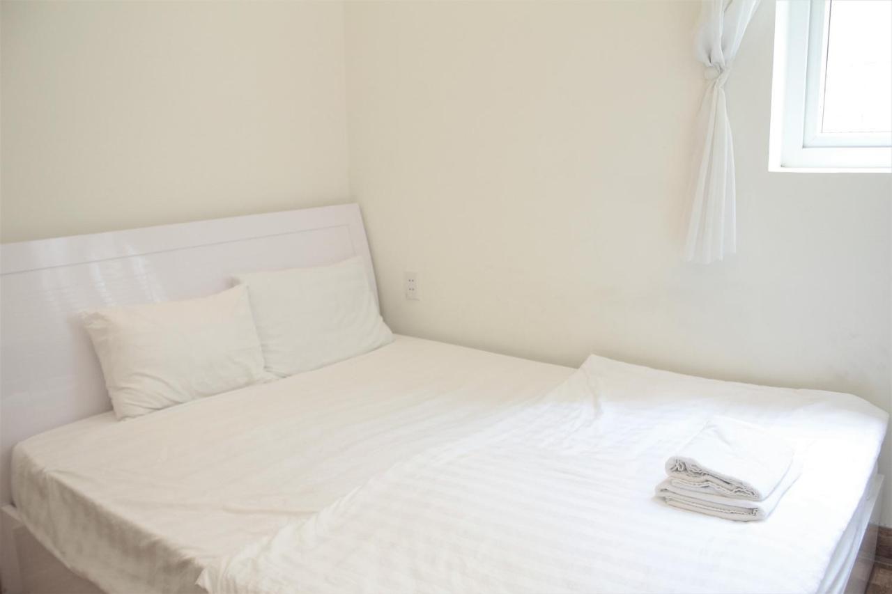 Auhome Minimalist Apartment Хошимін Екстер'єр фото